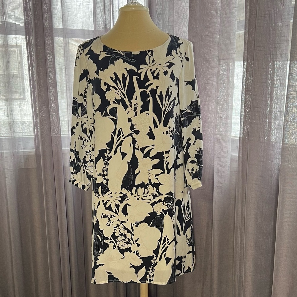 Amour Vert Haley Sylvan Silk Floral NWT Tunic Dress Size Small